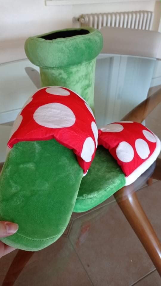 lopbraa piranha plants plush slippers